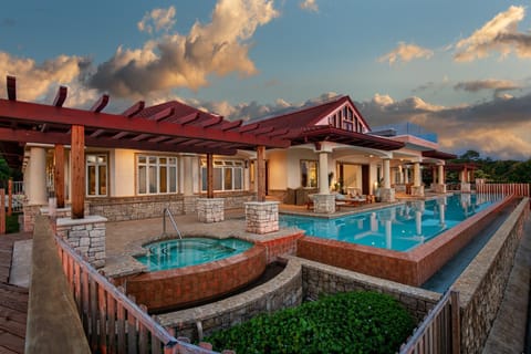 Hot Tub, Balcony/Terrace, Pool view, Swimming pool