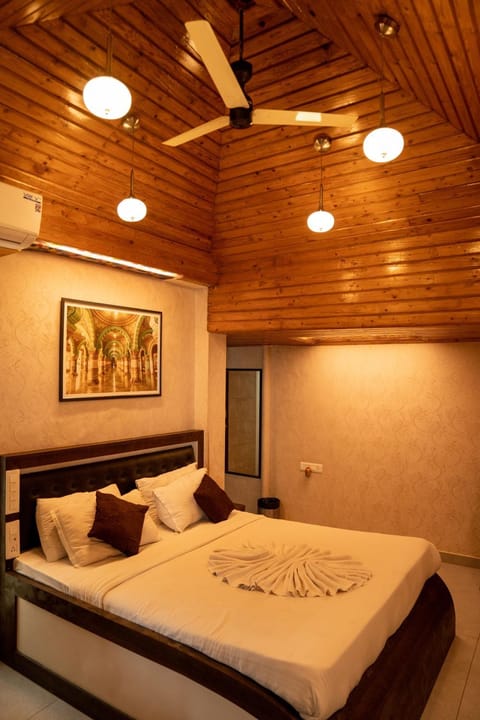 Seasons Suites - JP Nagar Hotel in Bengaluru