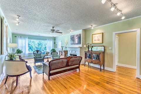 Charming Home 2 Mi to Dtwn DeFuniak Springs! Maison in South Walton County