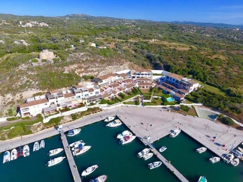 Neighbourhood, Bird's eye view, Sea view