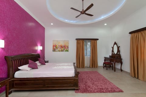 Lavish Executive Villa with Private Swimming Pool House in Calangute