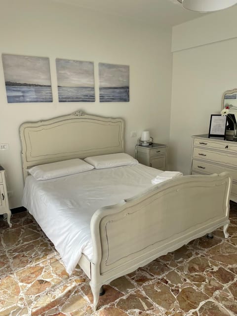 Casa Gelindo - large and fine apartment with two bathrooms Apartamento in Sestri Levante