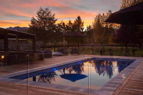 Pool view, Swimming pool, Sunset, sunbed