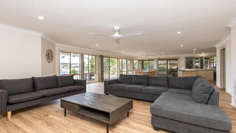 A Mariners Cove Yamba House in Yamba