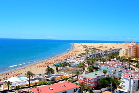 HL Suitehotel Playa del Inglés - Adults Only Hotel in Maspalomas