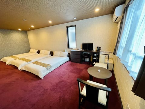 NARITA HOTEL KAKUREGA - Vacation STAY 72264v Hotel in Narita