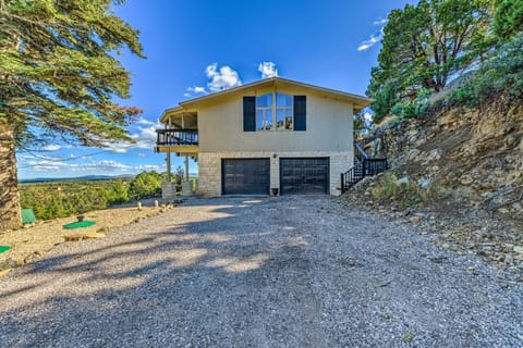 Serene Alto Cabin with Mountain Views and Fire Pit! House in Ruidoso