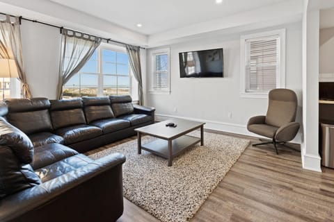 Modern 4BR 2BA Apt Steps to the Beach Open Living apartment in Ventnor City