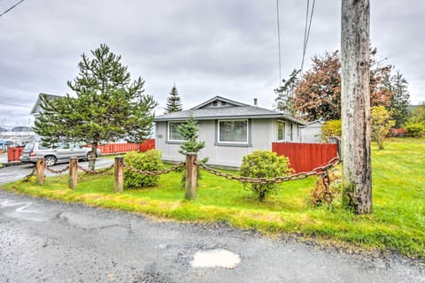 Walkable Sitka Getaway with Community Perks! House in Sitka