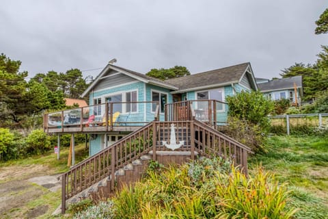 Smooth Sailing House in Waldport