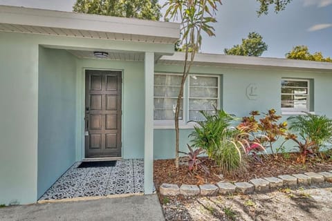 Fantastic Boho Chic Home Clearwater St Pete Tampa House in Largo