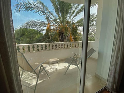Charming Suite Central to Downtown and Airport Casa vacanze in Tunis