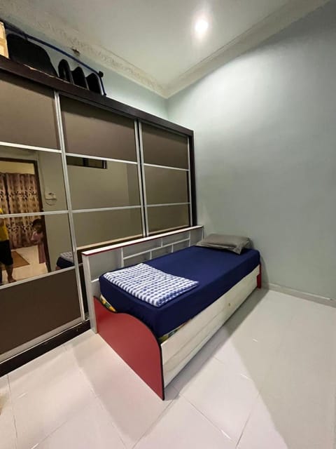 Cendana Residence Homestay Pengadang Baru Kuala Terengganu House in Terengganu, Malaysia