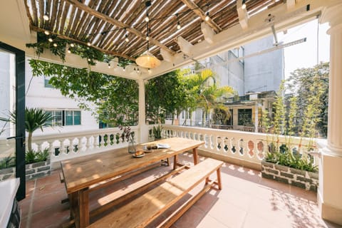 Best Location - Garden in City - Egg Coffee Class Copropriété in Hanoi