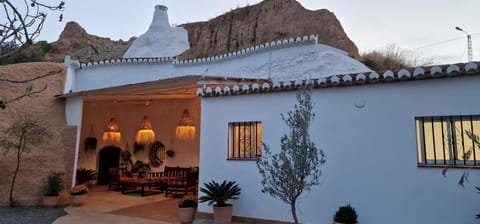 Cueva de la Higuera Maison in Guadix