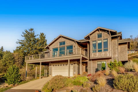 Alta Vista House in Pacific City