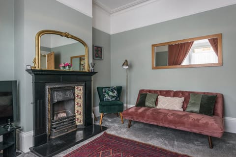 Picton House: Charming 3 bed property in quiet location House in Ramsgate