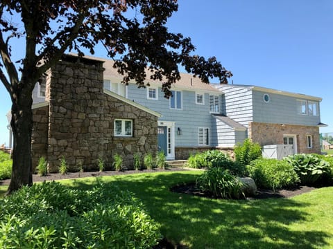 Property building, Spring, Day, Garden, Garden view