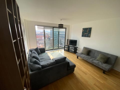 EEJs Beautiful 2 bed Apartment - Sheffield centre Apartment in Sheffield