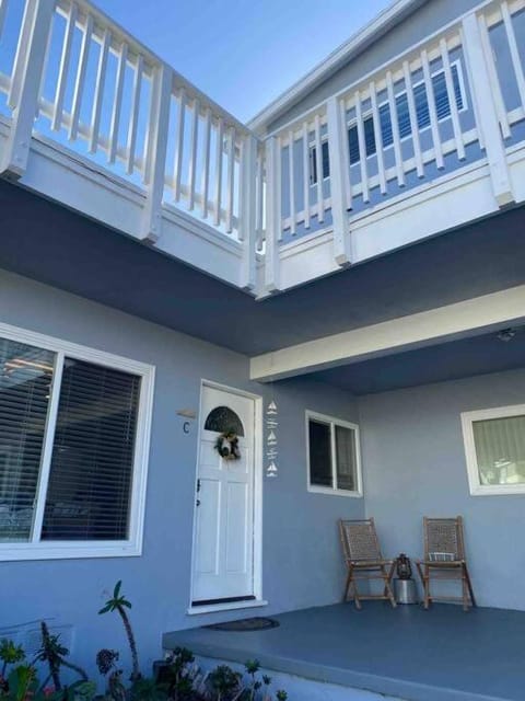 Blue Whale Inn Pet and Kid Friendly Unit C Apartment in San Clemente