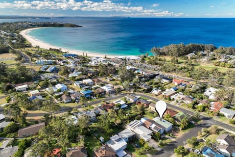 Neighbourhood, Bird's eye view, Beach, Sea view, Location