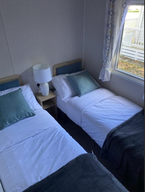 KellysHolidayHomes 26 Willerby 2 bedrooms caravan House in Tendring District