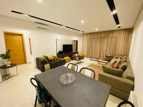 Sousse Sahloul apartment de luxe 10 min de la mer Eigentumswohnung in Sousse