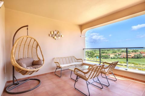 Casa da Boa Vida at Boa Vista Golf Resort Bayview House in Luz