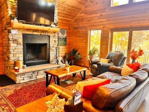 Parhelion Chalet House in Garrett County