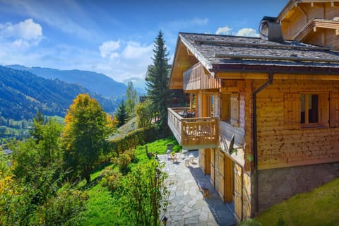 Property building, Spring, Day, Natural landscape, Mountain view