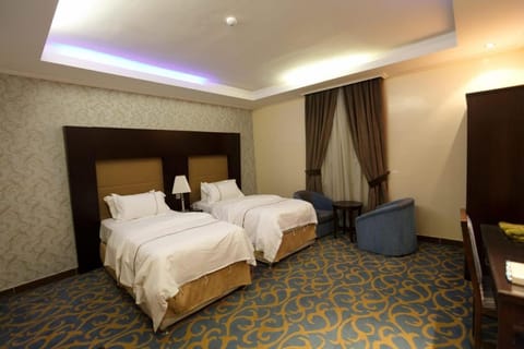 قصر اليمامة للشقق المخدومة Al Yamama Palace Serviced Apartments Appart-hôtel in Al Madinah Province