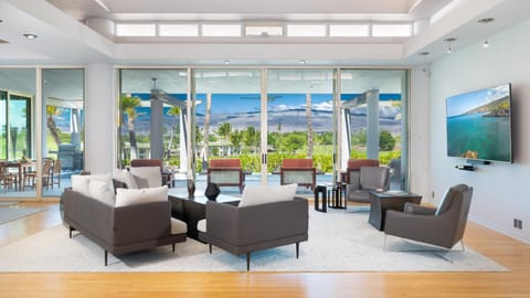 CHAMPION VIEW RETREAT Contemporary 3BR Estate Home with Champion Views House in Mauna Lani