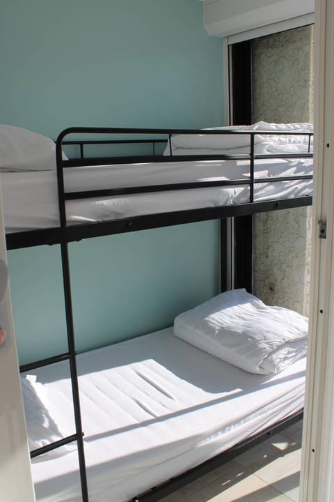 Photo of the whole room, bunk bed