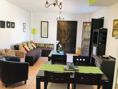 Boutique Style Apartment in Velez de Benaudalla - near Salobrena Apartment in Costa Tropical