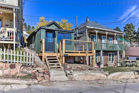 Charming Mountain Getaway Central Location! Maison in Lead