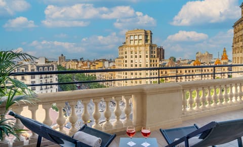 Balcony/Terrace, City view