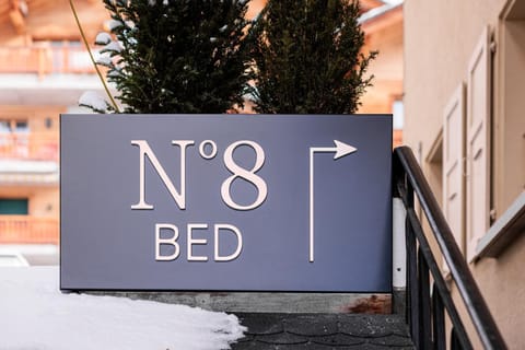 No 8 Bed & Bar Hotel in Bagnes