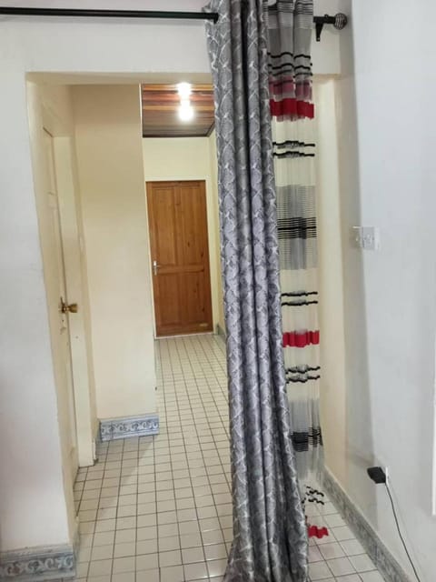 Beautiful appartement 2 beds 2 toilets kitchen Condo in Douala