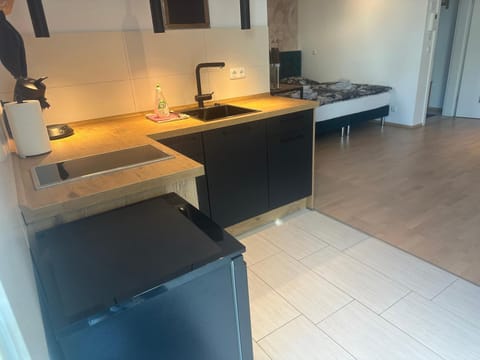 GreenLeaf Lappersdorf - Terrasse - A93 Anbindung - Netflix - Stadtnah Condo in Regensburg