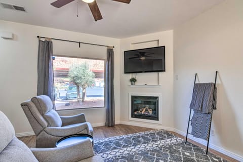 Updated Townhome with Patio and Red Rock Views! House in Kanab
