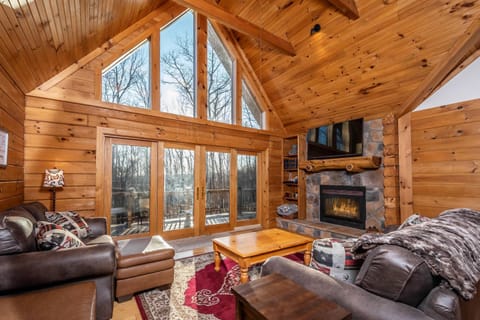 Rock Lodge Cabin House in Deep Creek Lake