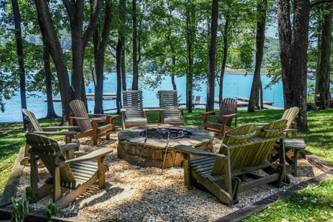 Lakeside Dreamin House in Deep Creek Lake