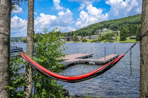 Lake Love House in McHenry