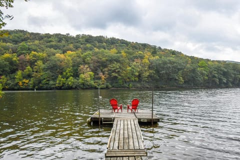 Little Bear House in Deep Creek Lake