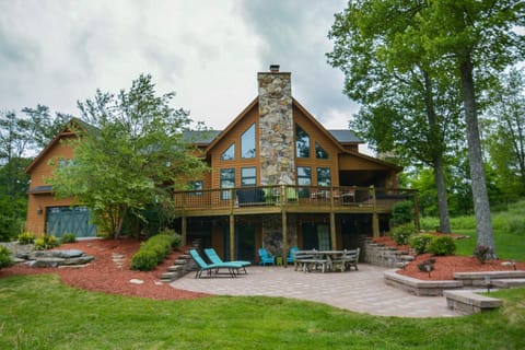 Mountainlair House in Deep Creek Lake