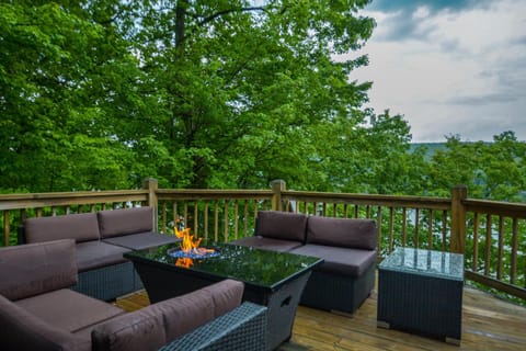 Fridays Escape House in Deep Creek Lake