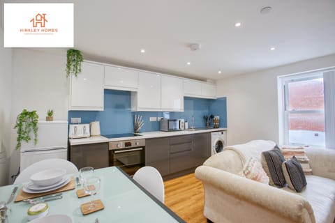 Cozy & Elegant 1bedroom House in Somerset Sleeps 2 By Hinkley Homes Short Lets & Serviced Accommodation Eigentumswohnung in Bridgwater