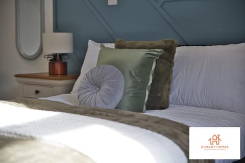 Cozy & Elegant 1bedroom House in Somerset Sleeps 2 By Hinkley Homes Short Lets & Serviced Accommodation Eigentumswohnung in Bridgwater