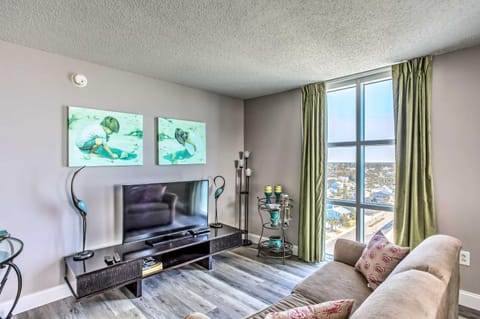 Chic North Myrtle Beach Condo Beach Front! Apartment in North Myrtle Beach