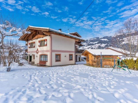 Property building, Winter